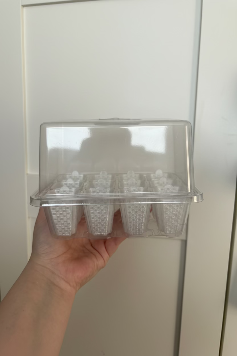 12 cell propagation tray designed by grown by Marcus (5 colours available)